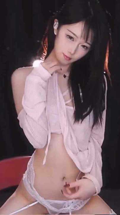 虎牙 源水泡泡 裸舞情趣定制3V【769M】