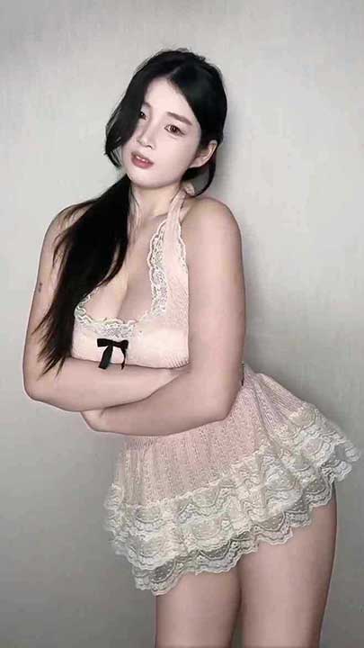 抖音 小粉 会员直播，尺度全开整活热舞11V【1.43G】