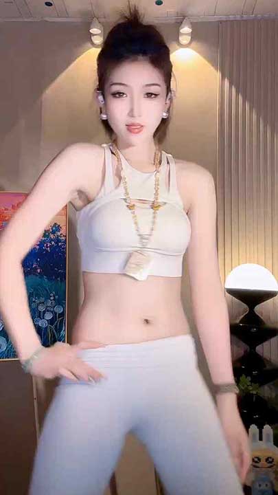 快手 欣然 顶级身材后摇表情舞36V【1.95G】