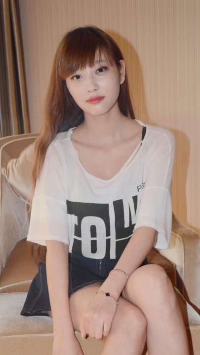 秀人名模 杨晨晨 罕见早期大尺度私拍写真两套 258P  （291MB）