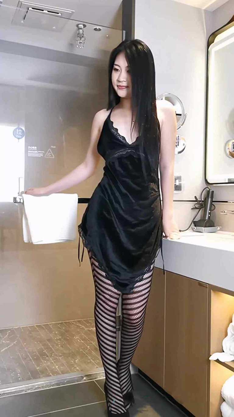 PANS 淘淘 超人气模特直播1V【2.02G】