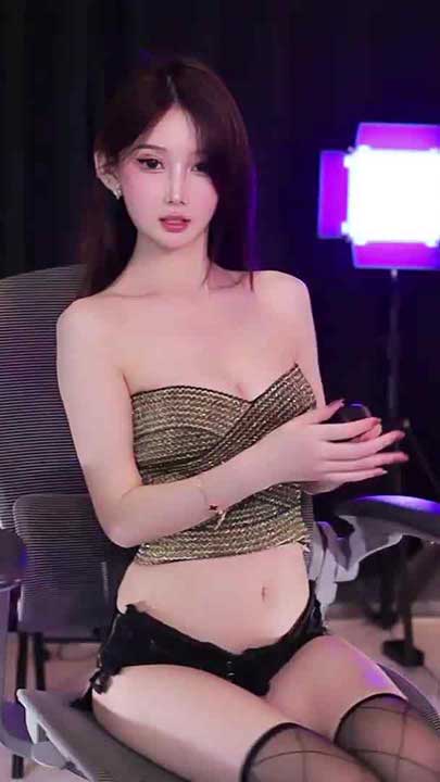 斗鱼 亦亦 尺度性感热舞22V【2.13G】