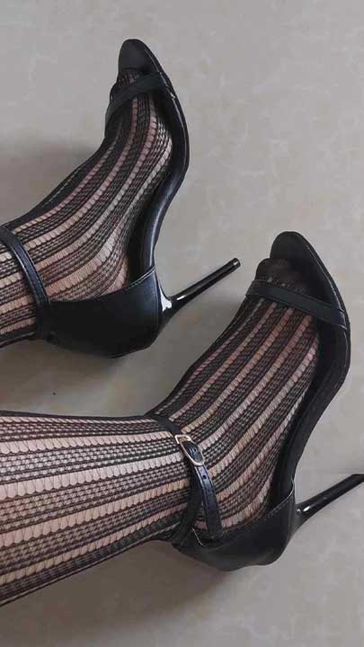 广场舞 神农舞娘 丝袜高跟秀8V【3.5G】