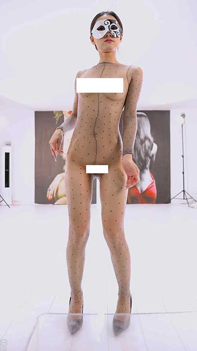 4K 日月俱乐部 小雯 内部秀2V【3.14G】