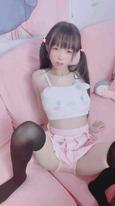 快手 玉兔乖乖 白虎少女道具福利23V【1.11G】